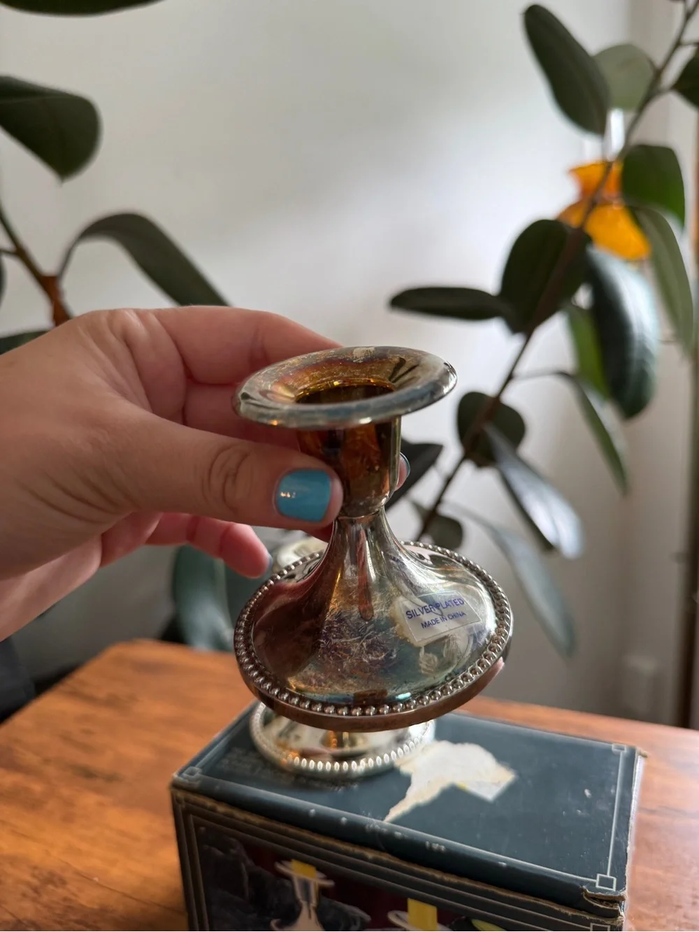 International Silver Co. Pair of Silver Candlesticks - Silver Tone vintage